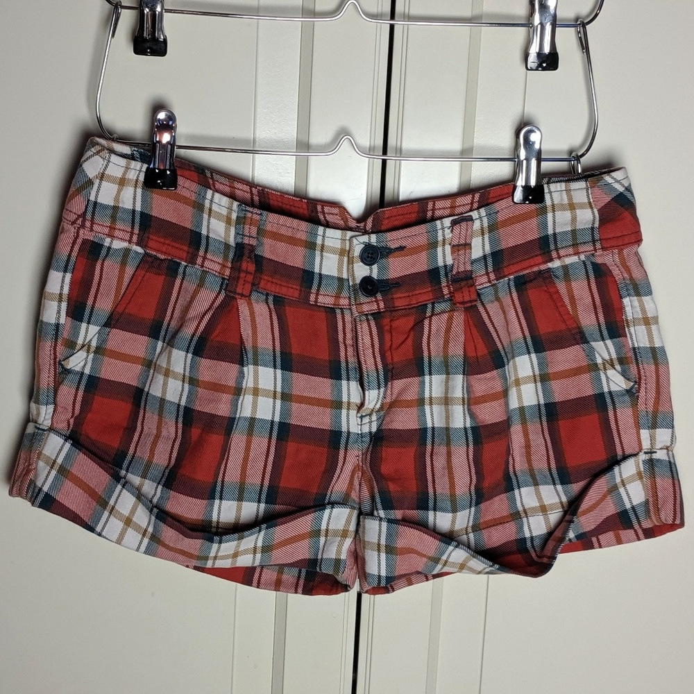 Hollister Low-Rise Plaid Shorts